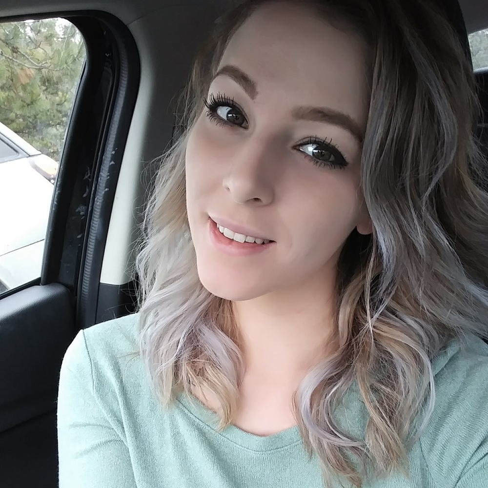 Meet your Posher, Victoria